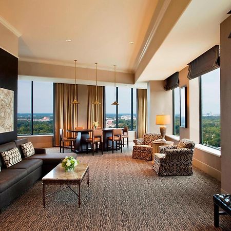 Sheraton גרינסבורו מראה חיצוני תמונה