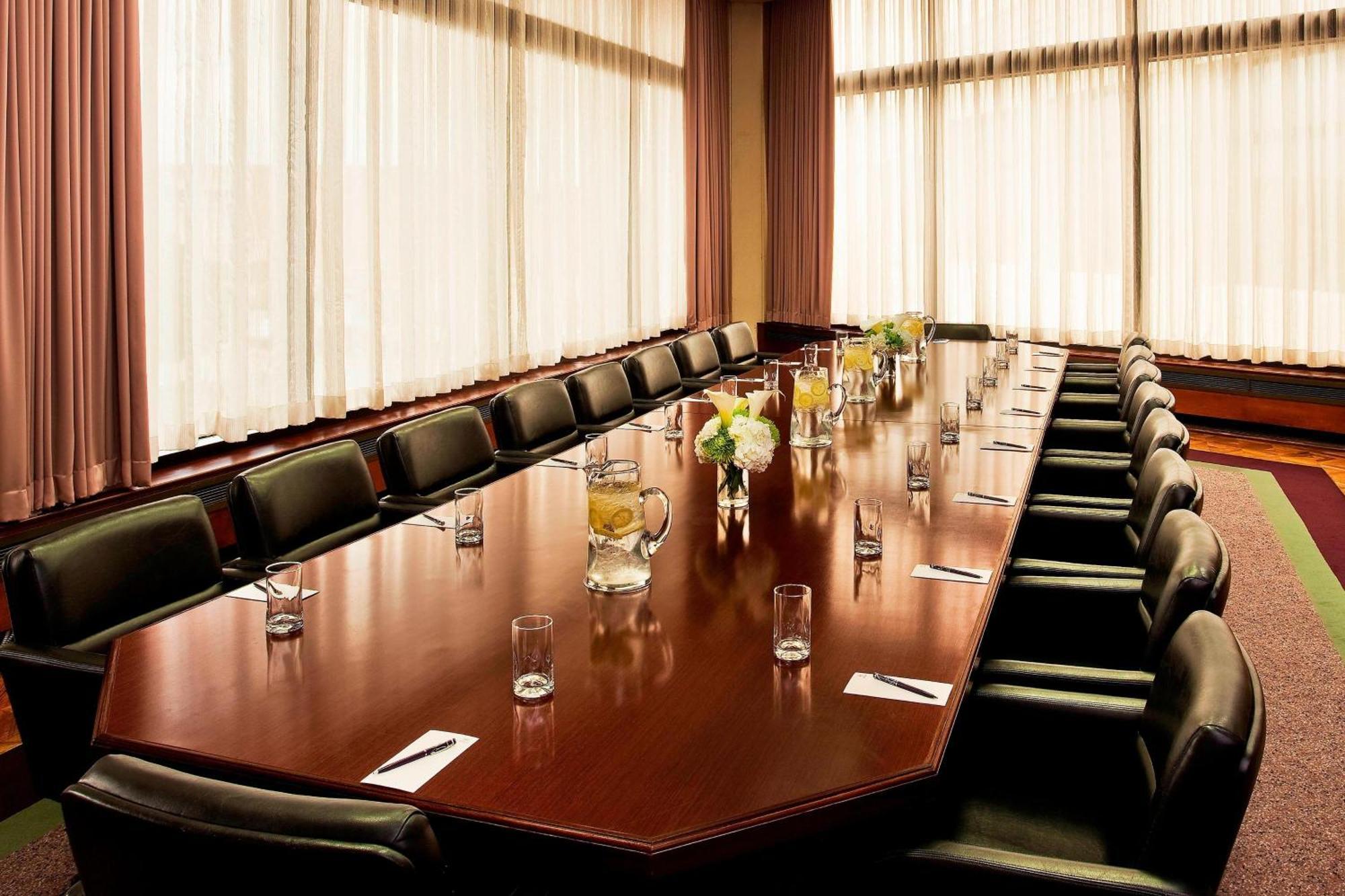Sheraton גרינסבורו מראה חיצוני תמונה