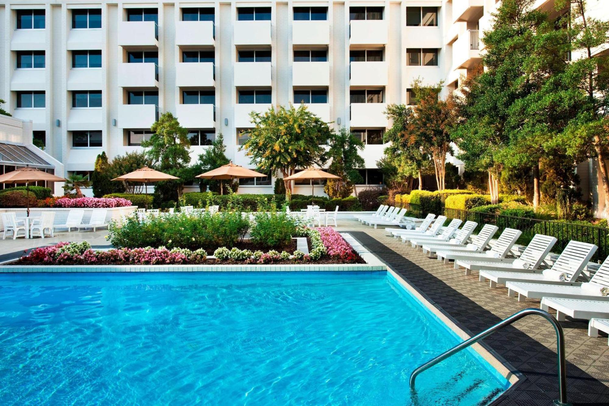 Sheraton גרינסבורו מראה חיצוני תמונה